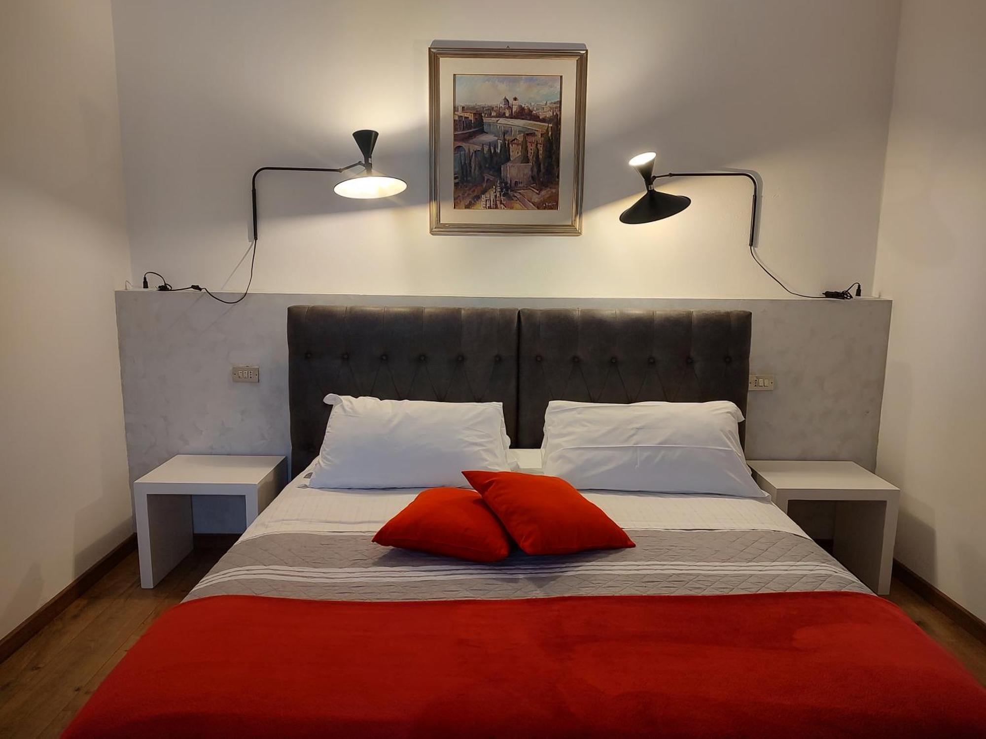 Verona Relax & Stay Rooms Exterior photo